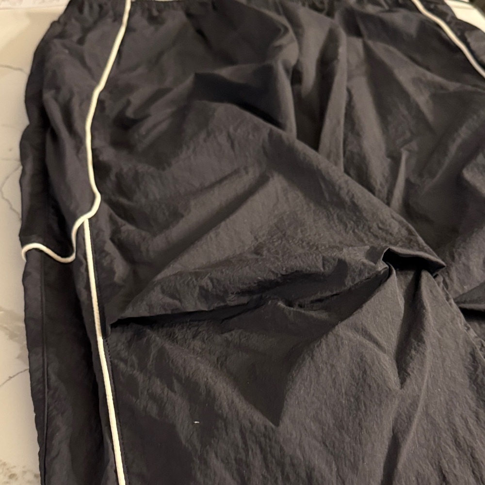 BDG Urban Outfitters Black Joggers cargo pants with White Piping size L